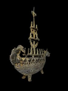 Old Bronze Dragon Boat Perahu Naga Java - Image 6