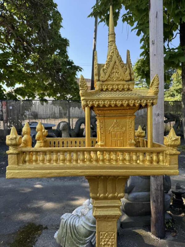 Vintage Gold Painted Spirit House San Phra Phum - Image 5