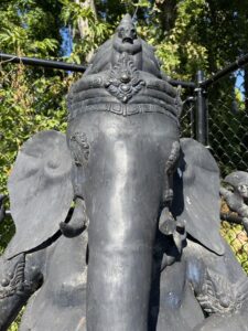 Huge Brass Ganesh - Image 5