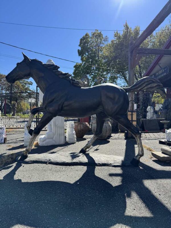 Bronze Mustang Horse - Image 2