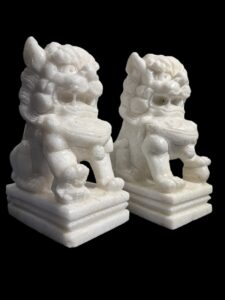 Table Top White Marble Foo Dog Pair - Image 2