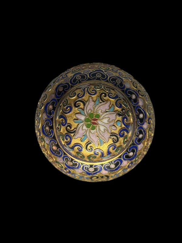 Chinese Cloisonne Gold Gilded Urn Peony - Image 4