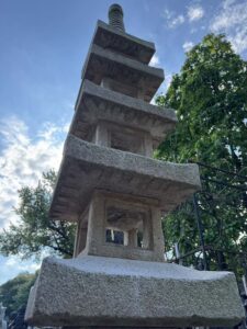 Over 12' Tall Six Tier Pagoda Granite Lantern - Image 5