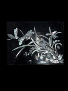 Vintage Korean Mother of Pearl Inlaid Jewelry Box - Image 3