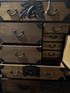 Antique Japanese Taisho Period Ko Tansu - Image 5