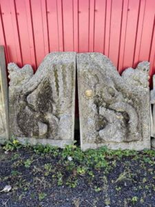 Antique Chinese Dragon Phoenix Stone Gate Pair - Image 2