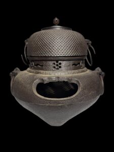 Japan Cast Iron Tea Ceremony Kettle Chagama Furo - Image 6